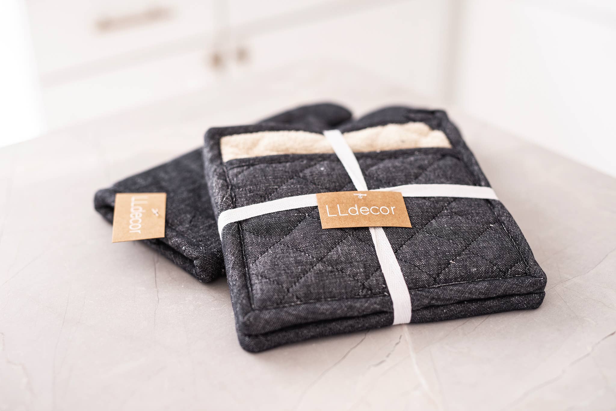 LLdecor - Wholesale Oven Mitt/Pot Holder - Set of 3, Oven Mitt & 2 Pot Holders , Linen-Cotton, Black3