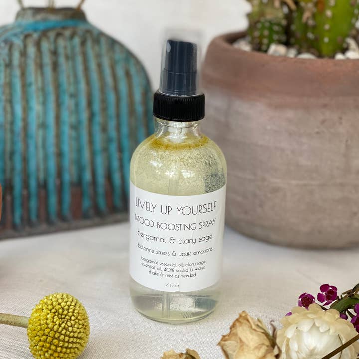 Spray Lively Up Yourself per aumentare l'umore per la vendita all'ingrosso da parte di Sister Herb