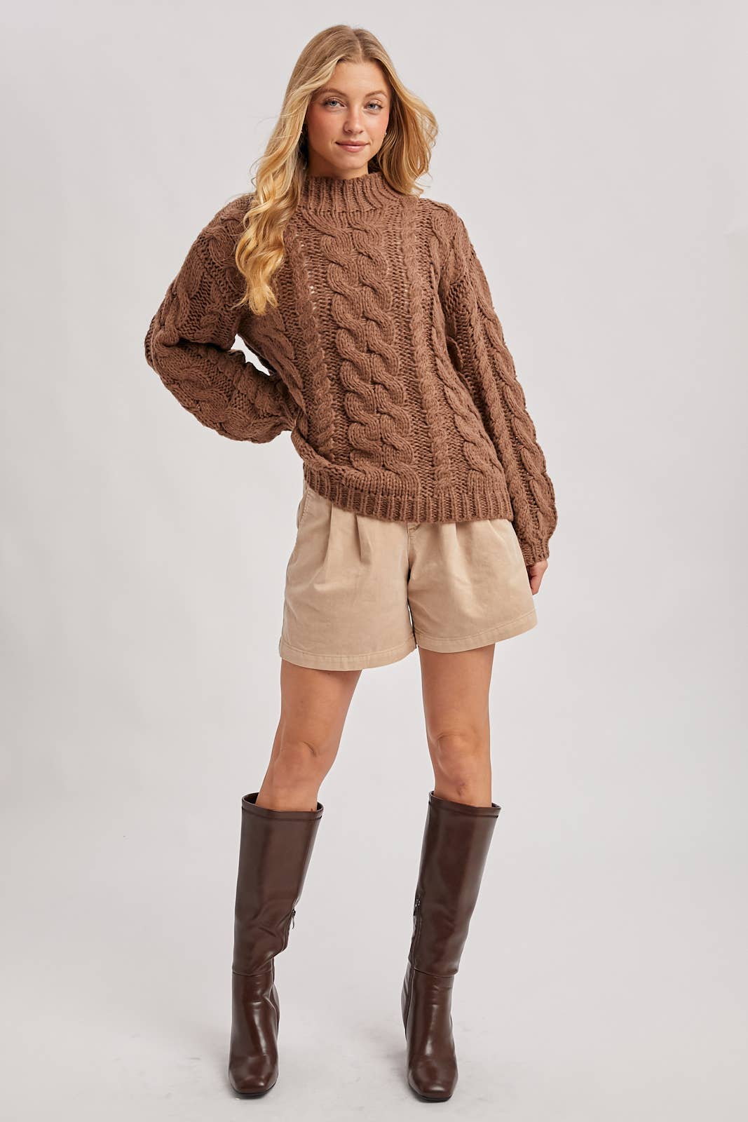 Bluivy - Wholesale Pullover-trui - Dames - KABELTRUI MET MOCK NECK EN GROF BREISEL20