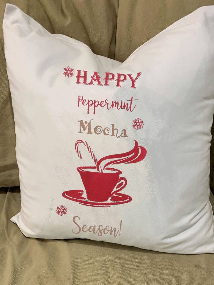 Lycklig pepparmynta mocka säsong kudde med fjäder infoga för wholesale av Monique Perry Art