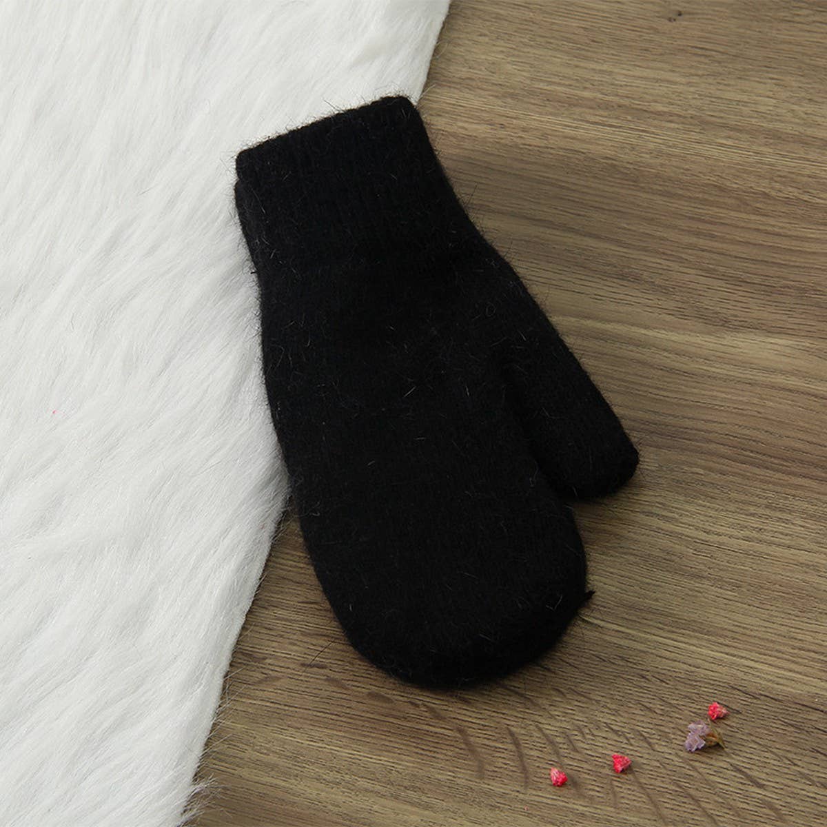 ACCITY - Wholesale Gloves - Women's - WOMEN'S SOLID COLOR RABBIT FUR FULL FINGER GLOVES_CWAG005924