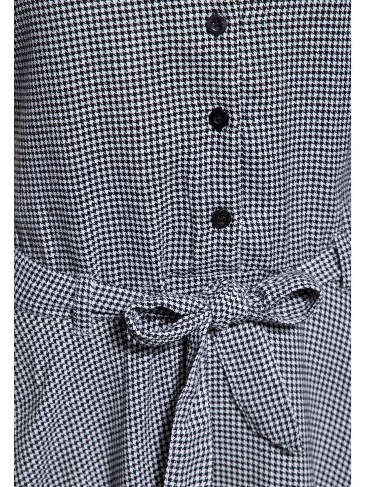 black swing dress for wholesale on Faire