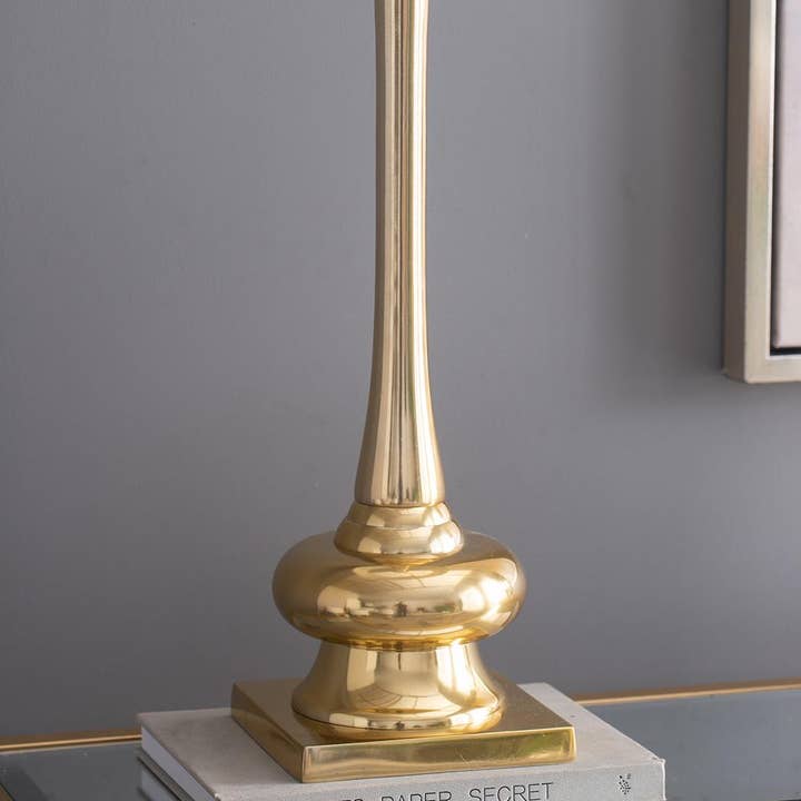 A&B Home Group Inc. - Venta al por mayor Lámparas decorativas/de escritorio - Lámpara de mesa D18x29.5" - Oro/Blanco4