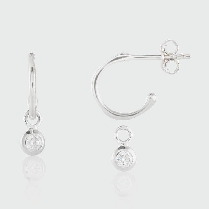 Boucles d'oreilles en moissanite et argent avec pierres interchangeables Hampton pour la vente par Auree Jewellery