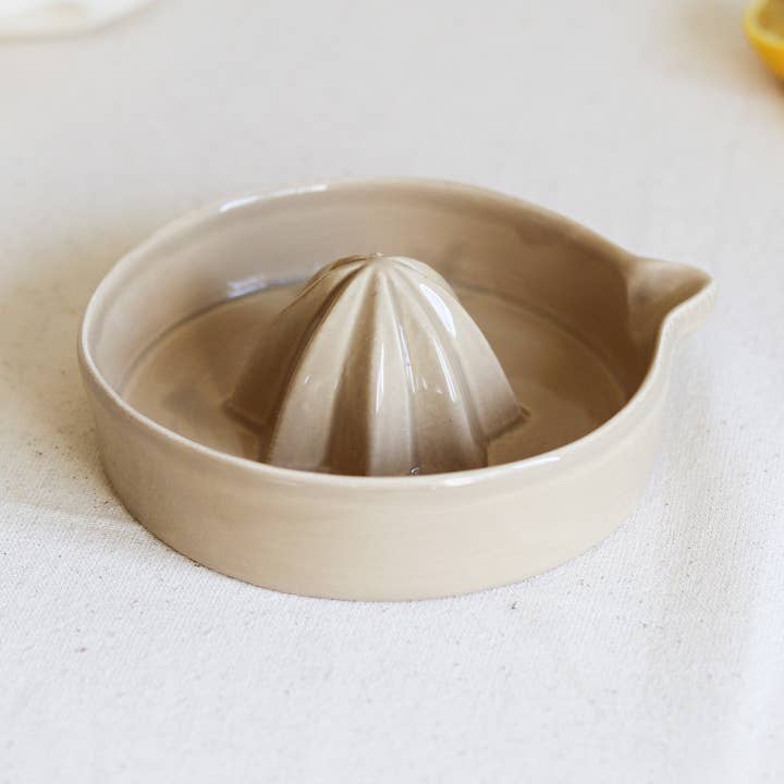 Keramisk citronpresser for engroshandel hos Beige & Stone