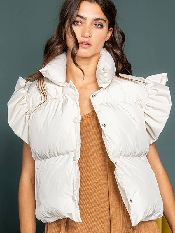 BUCKETLIST INC - Wholesale Outerwear Vest - Women's - IT1813-1 Ruffle Sleeve Crop Down Vest19