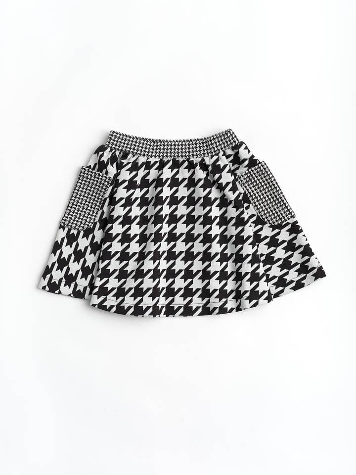 Houndstooth Sharp Dressed Skater Skirt for wholesale on Faire1