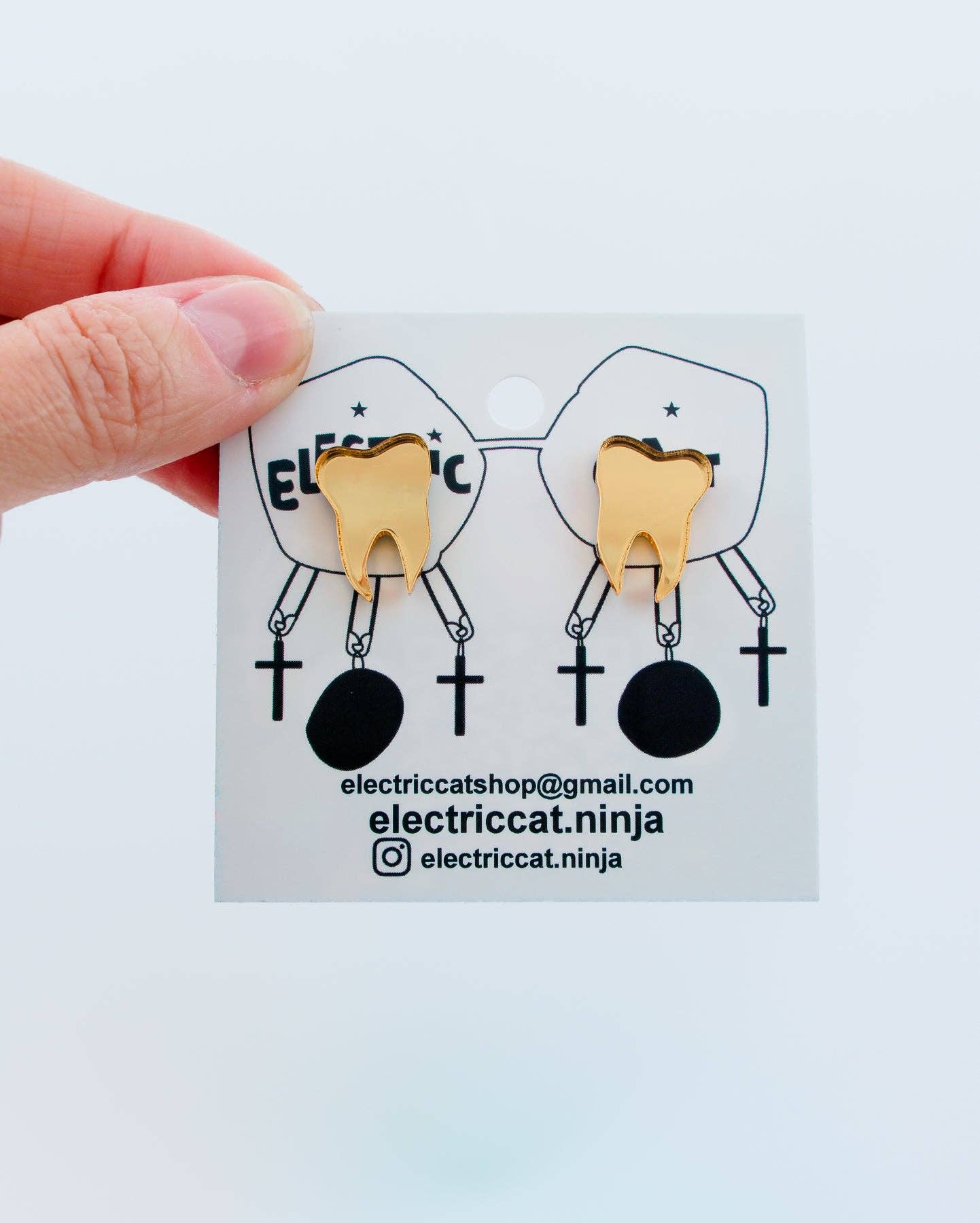 Electric Cat - Wholesale Stud/Post Earrings - Gold Tooth Stud Earrings – Acrylic Posts2