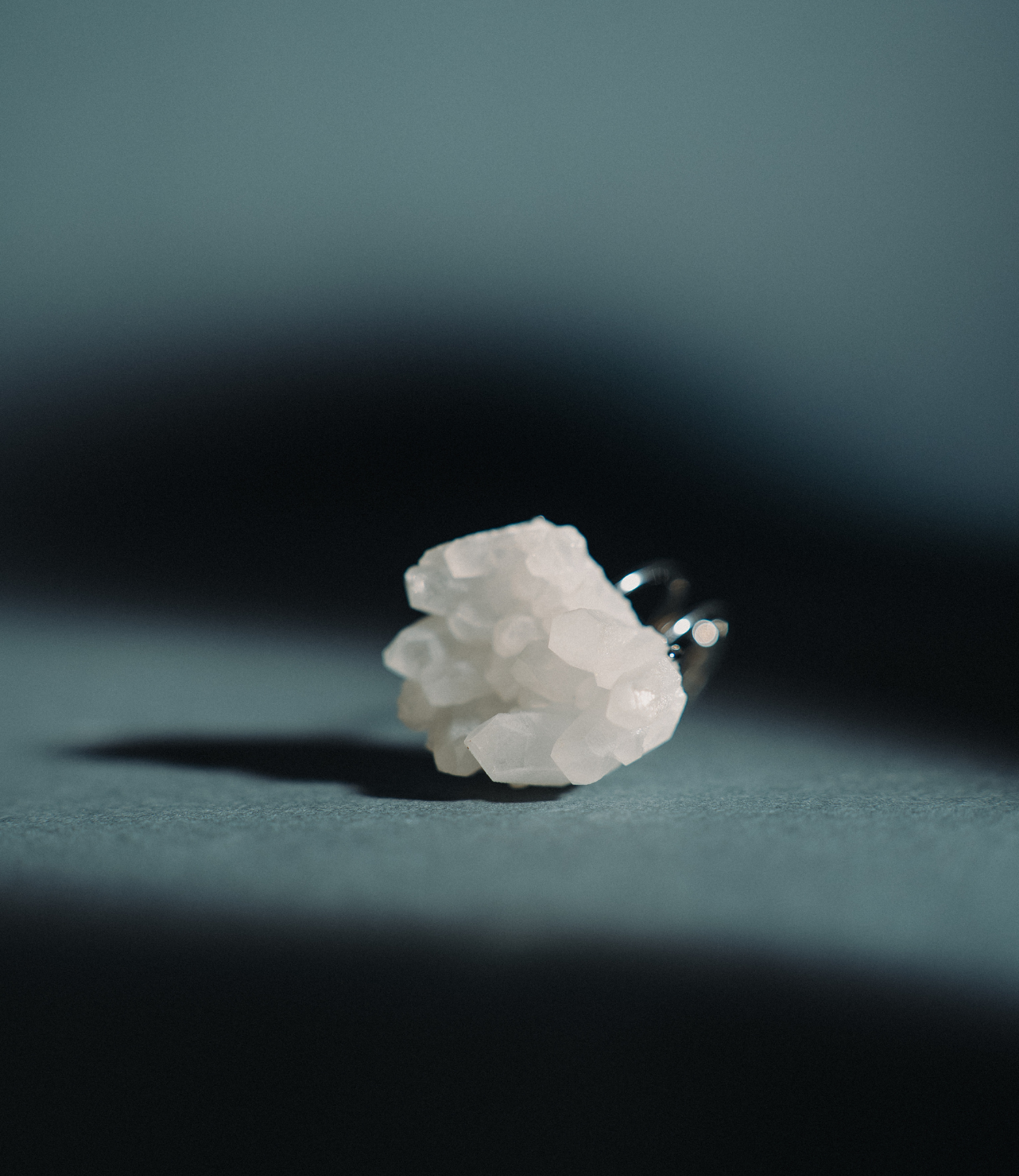 PHOEBE´S - Wholesale Cocktail/Statement Ring - Anillo de Cuarzo Cristal Natural | Ajustable en Plata o Oro5