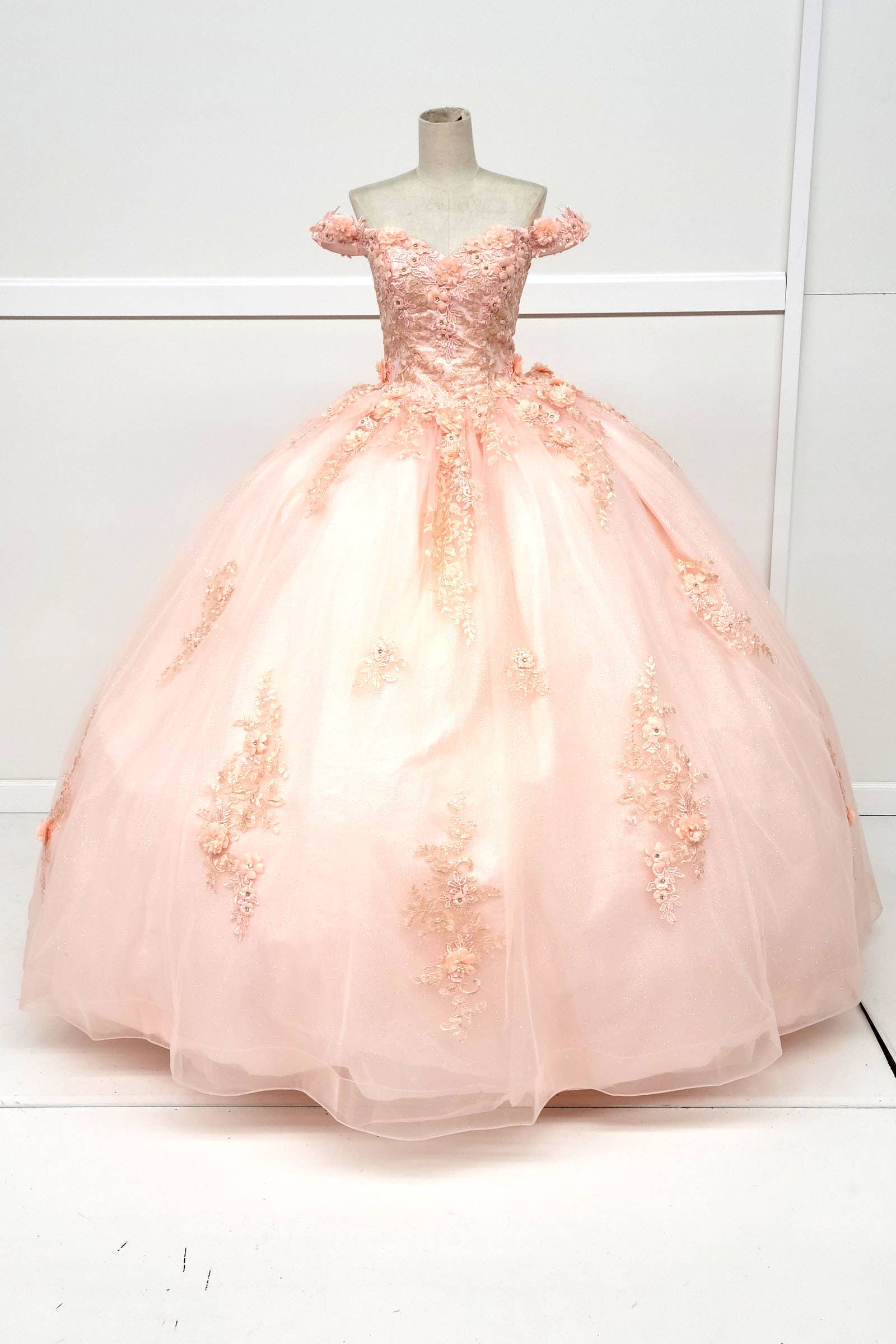 Chicas - Wholesale Gown - Women's - Off the Shoulder Quinceanera Dress With Flowers CHF30669