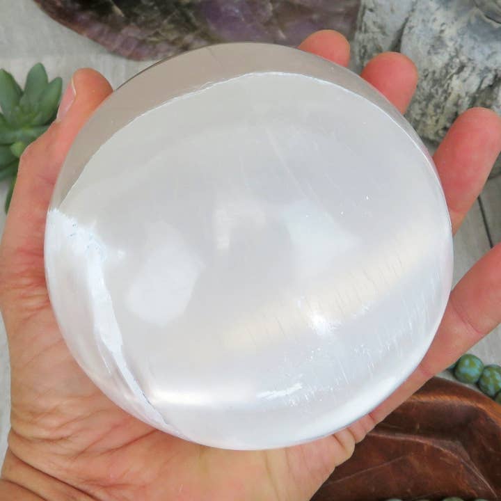 Selenite Sphere - White Orb - Healing Crystals Chakra Gemsto and other Purchase Wholesale sphere. Free Returns & Net 60 Terms on Faire trending on Faire.