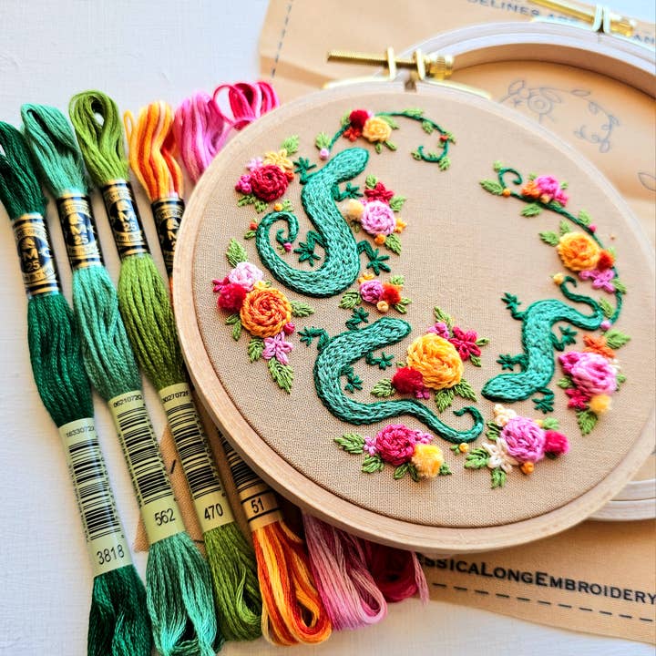 Jessica Long Embroidery - Wholesale Embroidery/Cross Stitch Supplies - Backyard Geckos hand embroidery kit4
