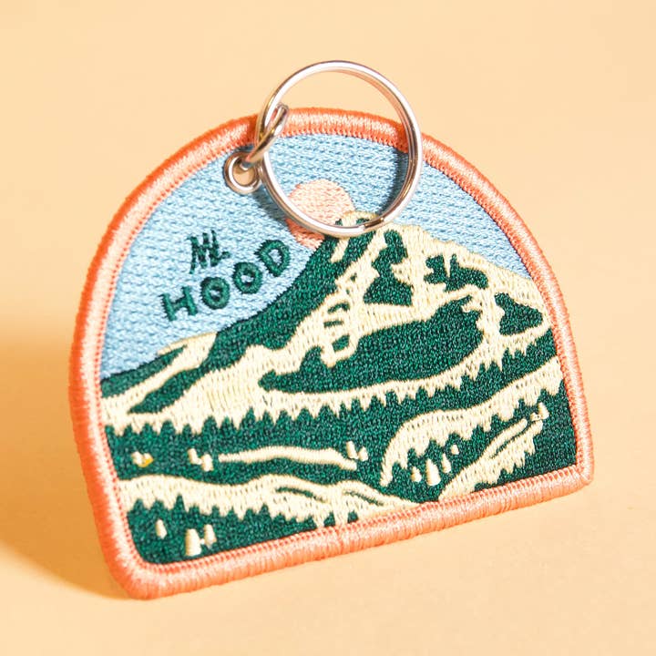 Retro Mt. Hood Patch Nyckelring för wholesale av Tender Loving Empire