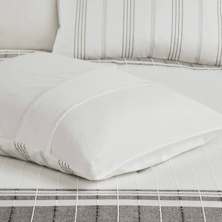 Olliix - Wholesale Bedding Set - Modern Farmhouse Comforter/Duvet Cover Set, White Grey