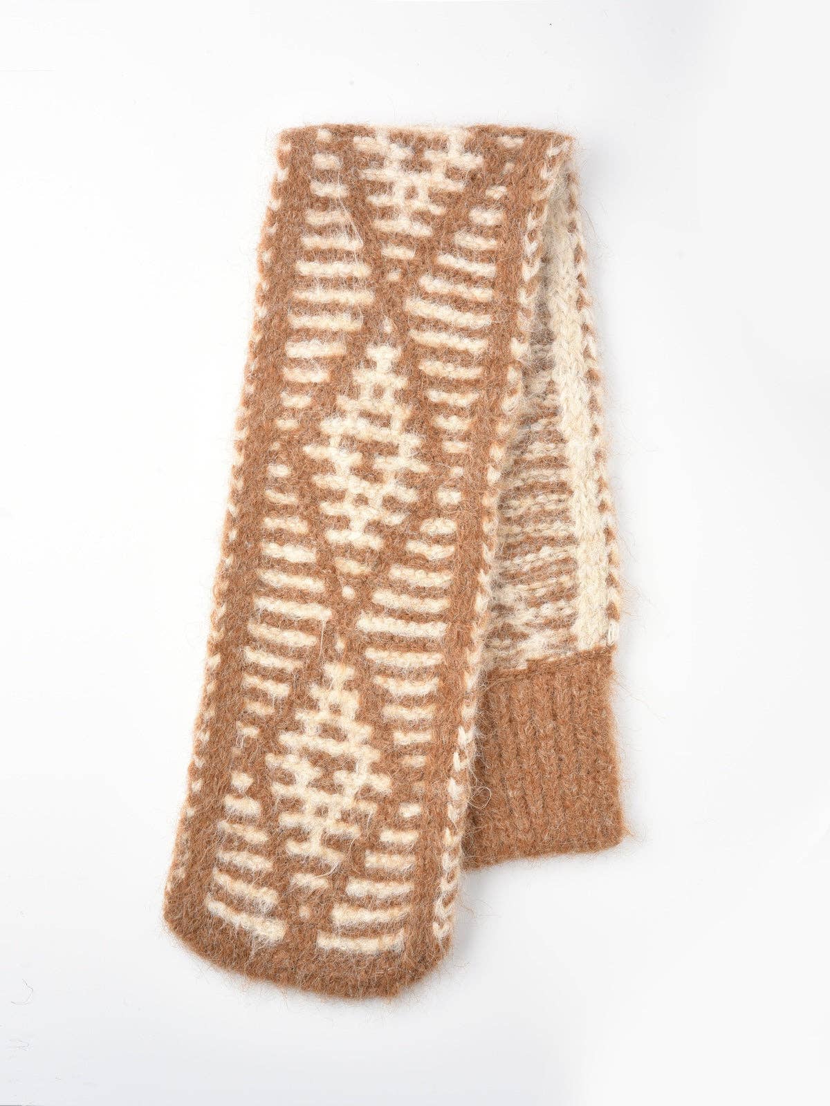 Funkyrel® Atzbranding Limited - Wholesale Scarf - Women's - Scarvii - Two-Tone Knitted Scarf with Slip-Through Design5