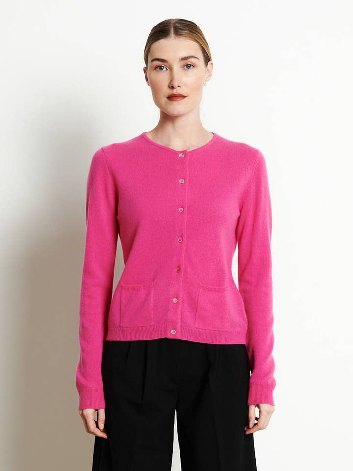 Round neck cashmere cardigan LILLY 4B for wholesale by STUDIO CASHMERE8