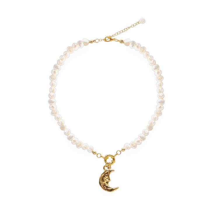 Collier Lune en Or – Fait main avec des perles d'eau douce pour la vente par MOC Atelier
