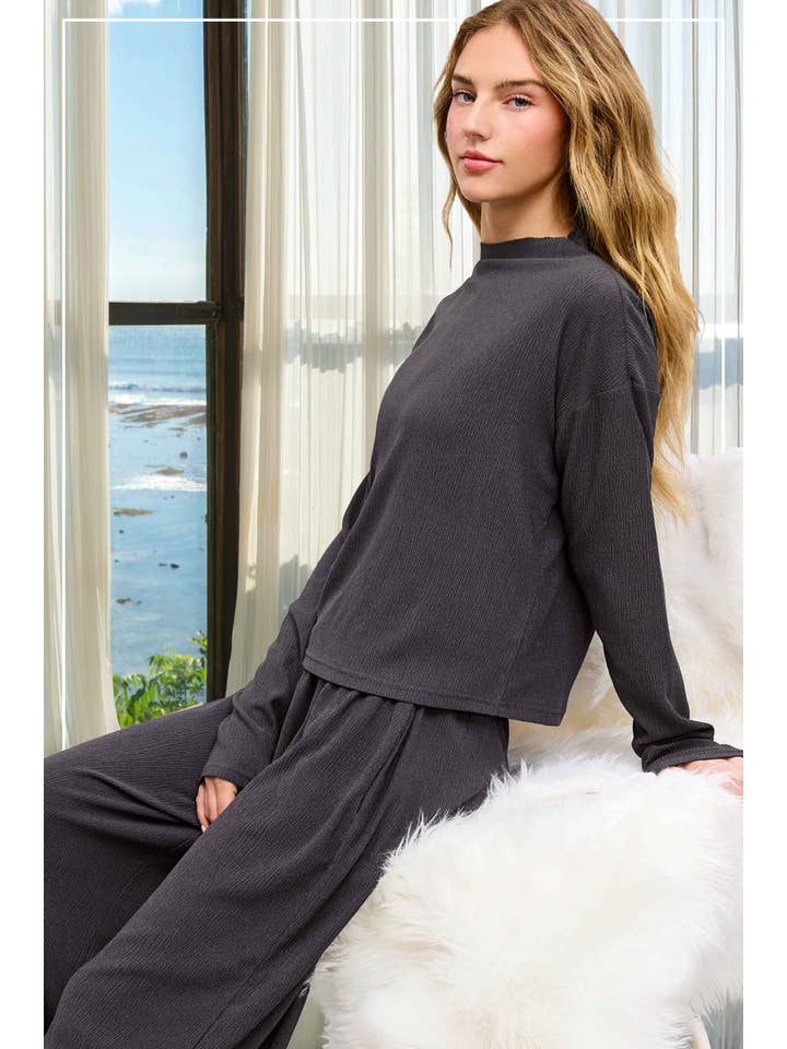 La Miel - Wholesale Lounge Set - Women's - HSET2521-Stretchy Crinkled Fabric Relaxed Fit Lounge Set