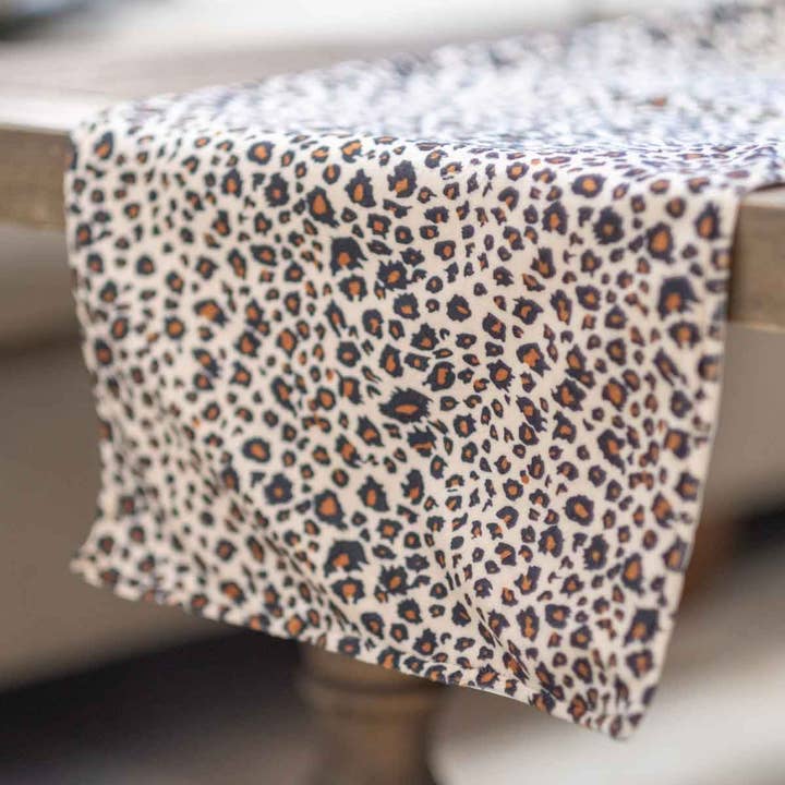 The Royal Standard - Wholesale Table Runner - Leopard Runner Brown/Black 13x60