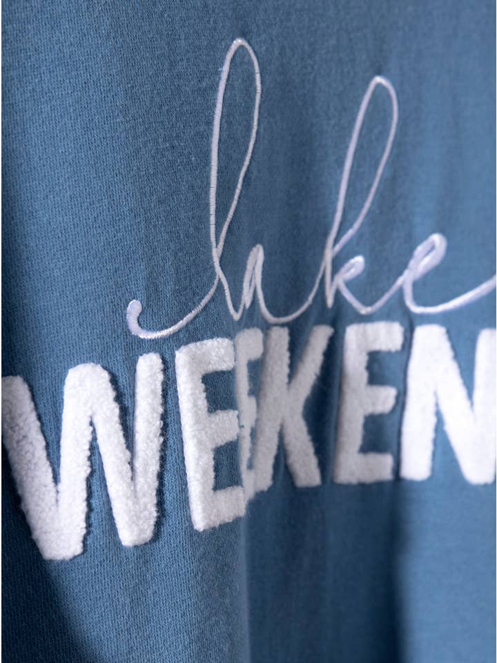 Shiraleah - Wholesale Sweatshirt - Women's - "LAKE WEEKEND" SWEATSHIRT, BLUE4