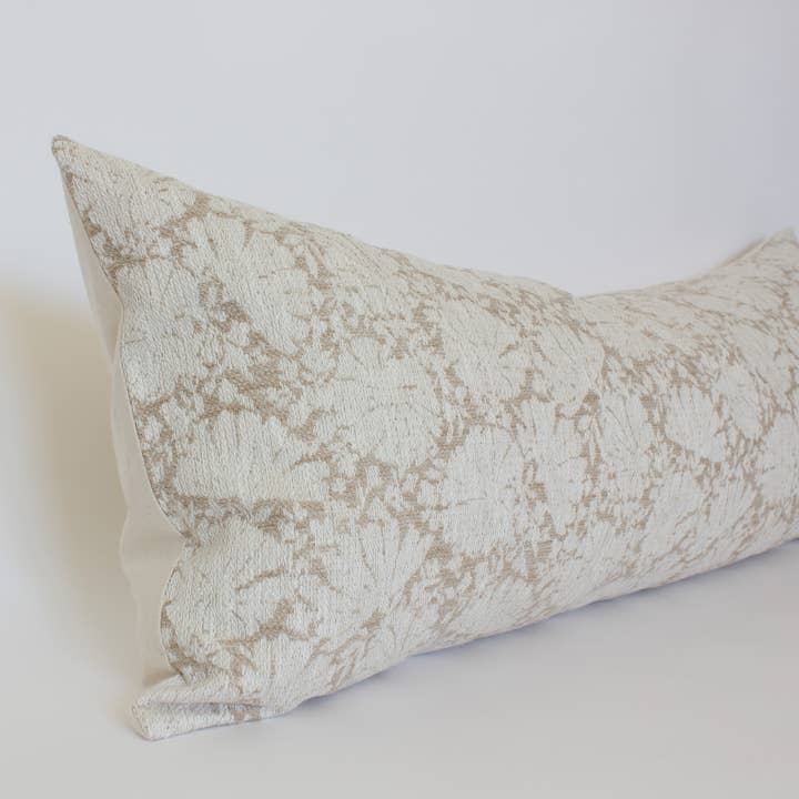 Textileish - Wholesale Throw Pillow Cover - Cream Floral Lumbar Pillow Cover, Ivory Pillow | Evielle 6