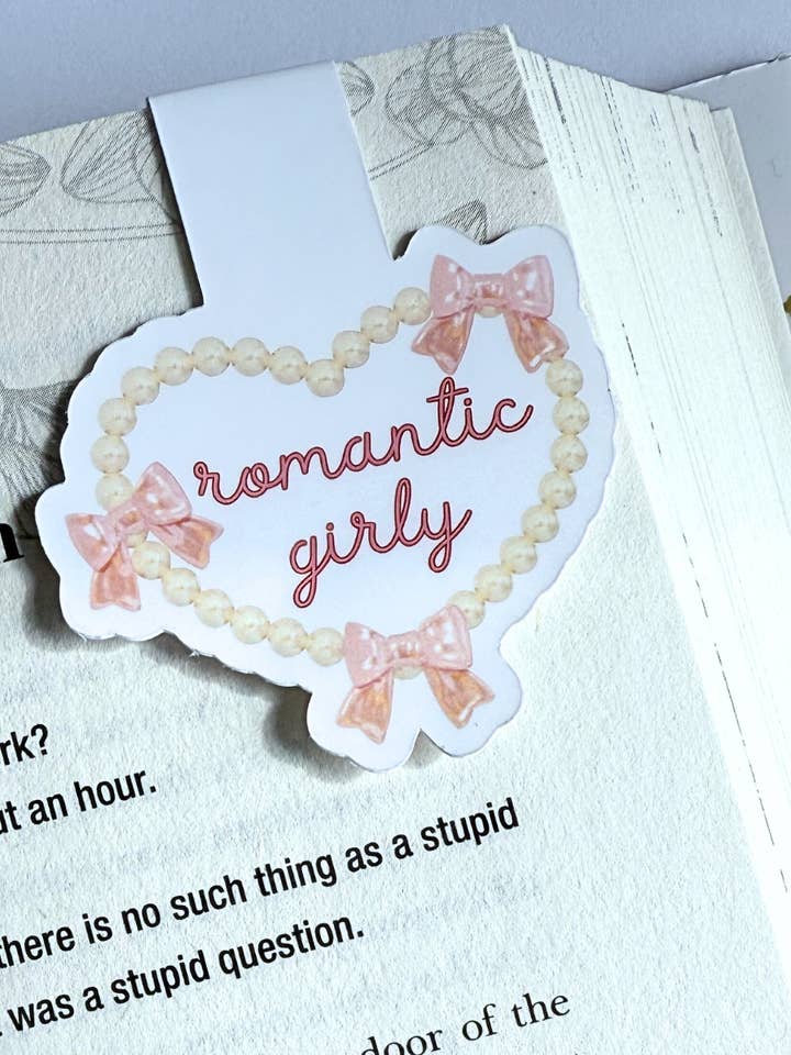 Marque-page magnétique romantique et girly pour la vente par Typo Lettering Co