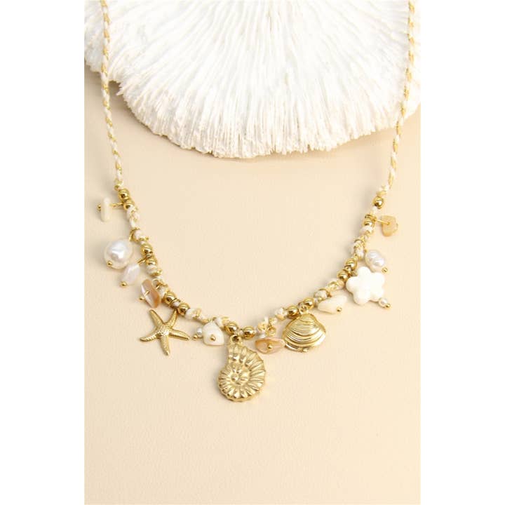 BELLISSIMA BIJOUX - Wholesale Pendant/Charm Necklace - Pink Shell Necklace – Mother-of-Pearl, Stainless Steel1