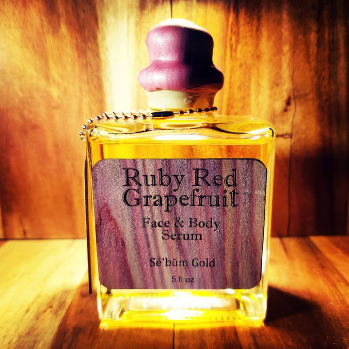 Sérum visage et corps au pamplemousse rouge rubis pour la vente par Sē'bŭm Gold