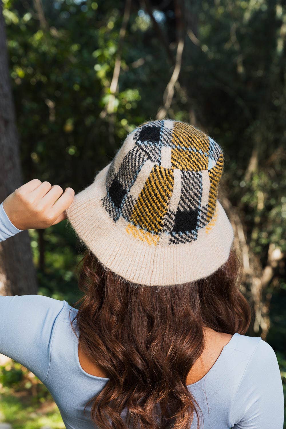 Leto Accessories - Vente Bonnet – femme - Bonnet style chapeau seau à motif à carreaux6