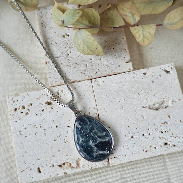 Aether & Nox – wholesale Pendant/charm necklace – Celestia Teardrop Pendant3