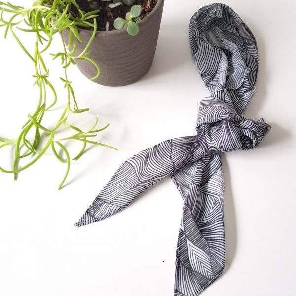 Ilke Usluca Design - Wholesale Scarf - Women's - Illusion Scarf13