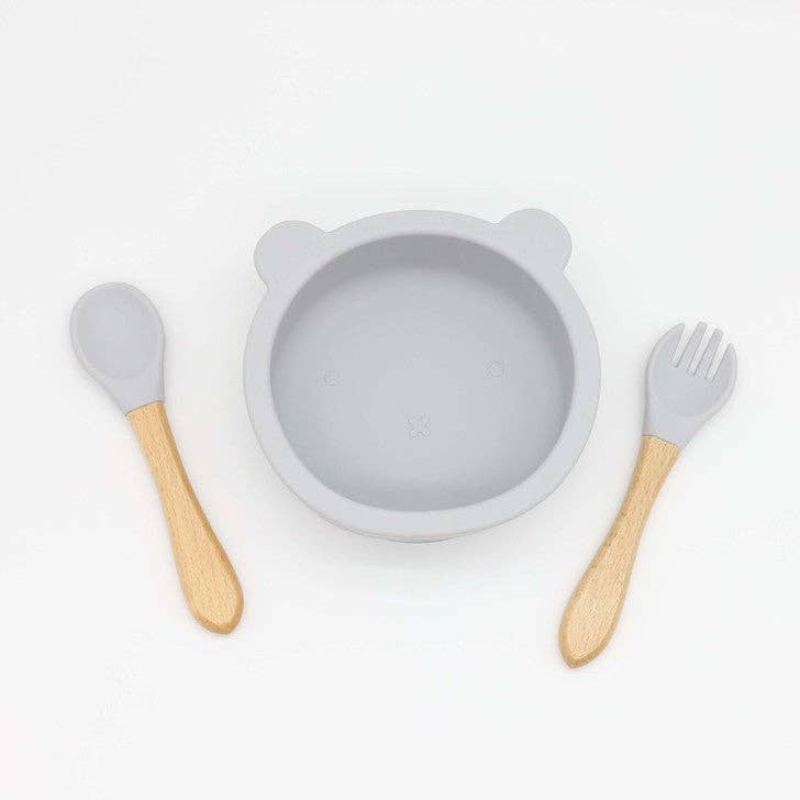 MyKids-USA® - Wholesale Bowl - Kids & Baby - Baby Bear Shape Food Training Silicone Bowl With Spoon Table3