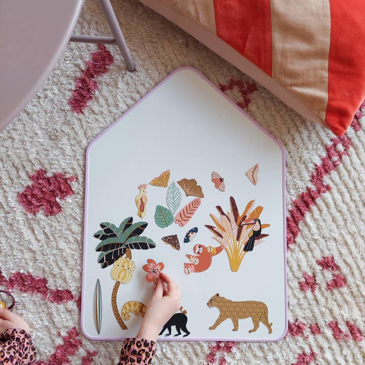 Ma Cabane à Rêves - Wholesale Magnet Board - Cabane Magnetic Whiteboard - Lilas2