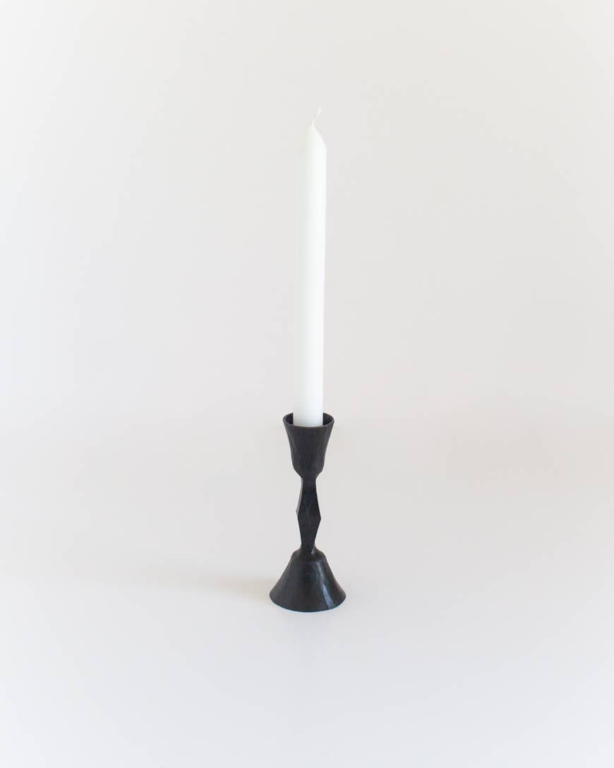 Creative Women – wholesale Candle holder – Low Diamond Hand-Forged Iron Candle Stand