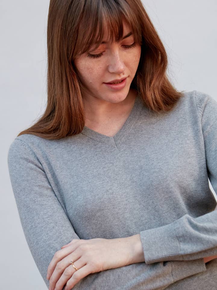 Paul James Knitwear - Wholesale Knitted jumper – Women′s - Womens Pure Cotton V-Neck Jumper19