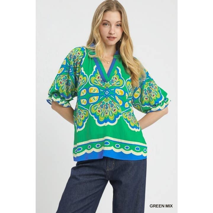 Haut à col en V imprimé bohème pour femmes pour la vente par Upmost