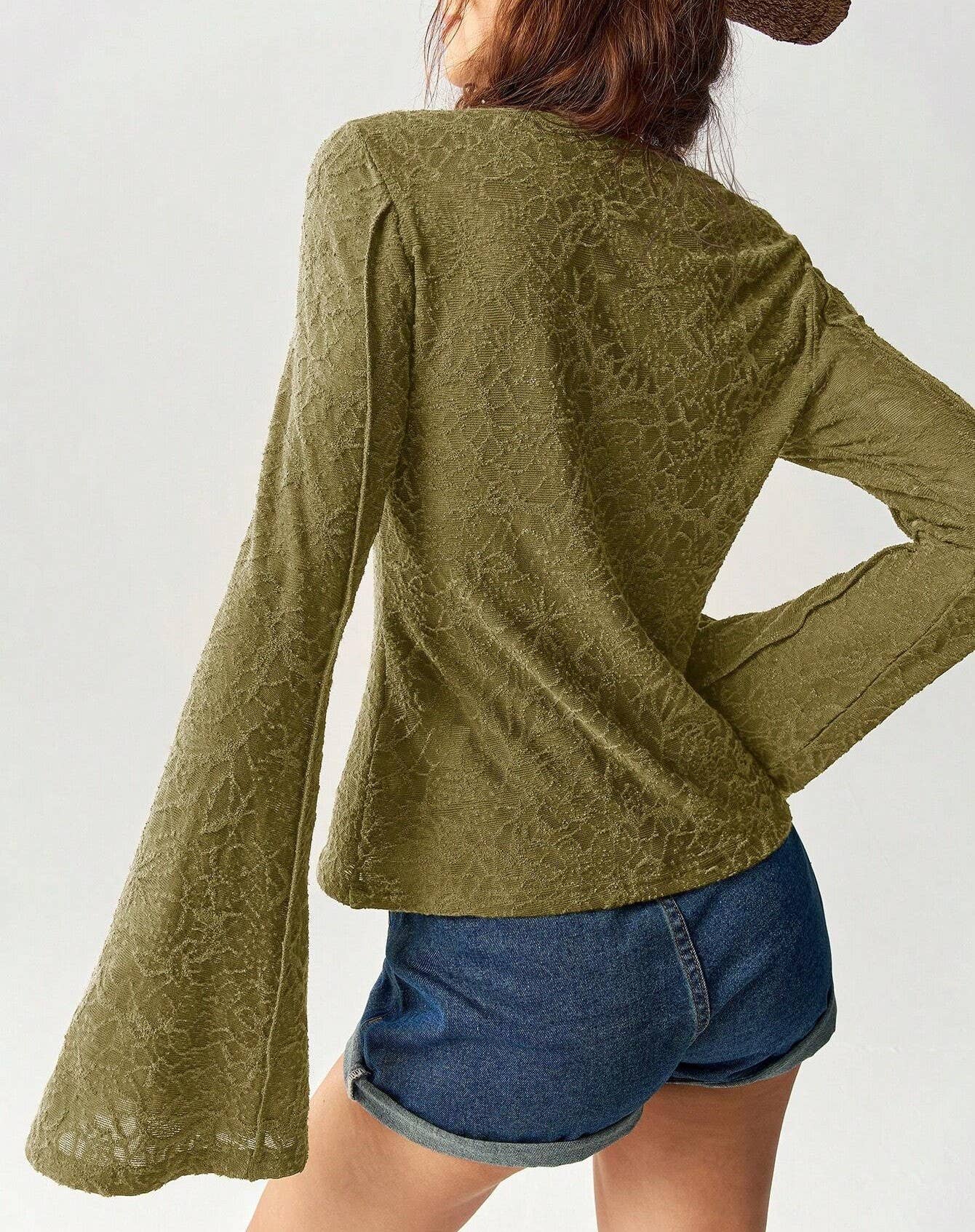 Rosa Clothing - Wholesale Blouse - Women's - Textured Crew Neck Flared Sleeves Blouse1