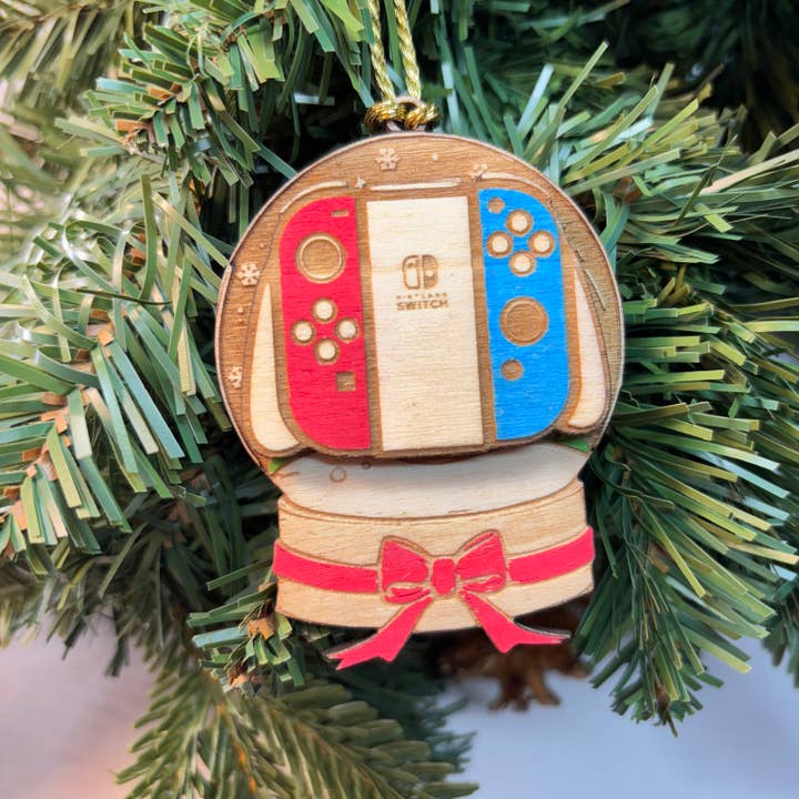 Studio Rima - Wholesale Ornament Set - Gamer Christmas Wooden Ornaments - 30pcs - Controllers5