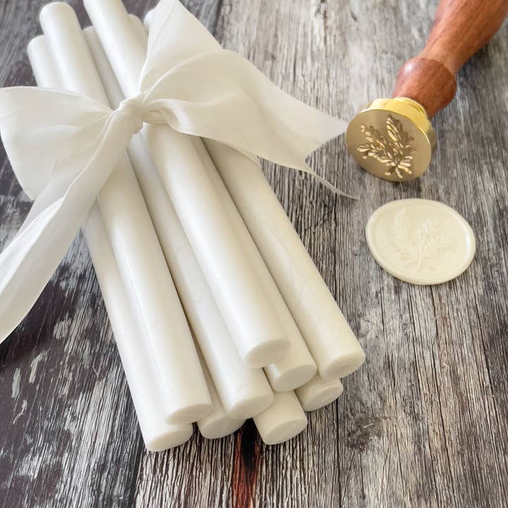 The Natural Paper Company - Wholesale Sealing wax - Pearl Sealing Wax Sticks | 11mm | Ivory | Plastic Free1