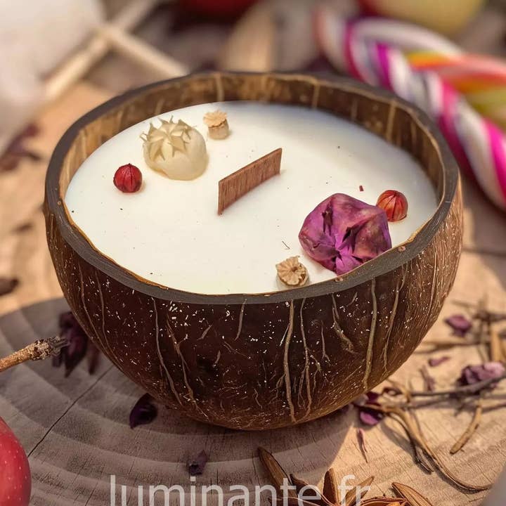LUMINANTE - Wholesale Jar/Filled Candle - The Candle that becomes a plant Love Apple "coconut" model0