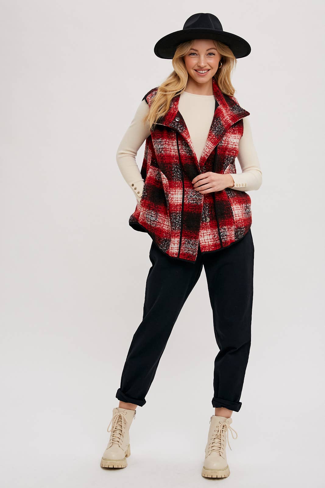 Bluivy – wholesale Outerwear Vest - Women’s – FLANNER PLAID VEST18