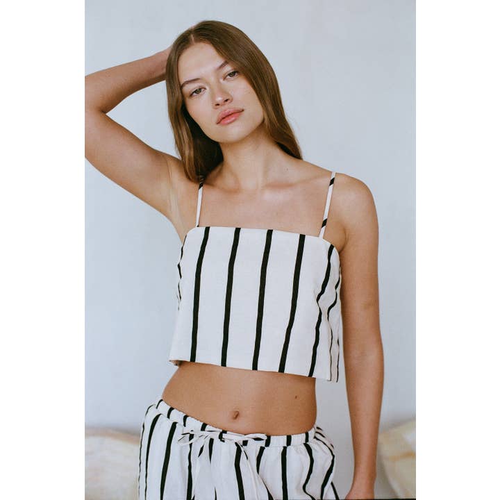 AR1127 | Top corto con scollo quadrato in cotone e lino intrecciato per la vendita all'ingrosso da parte di a.ren