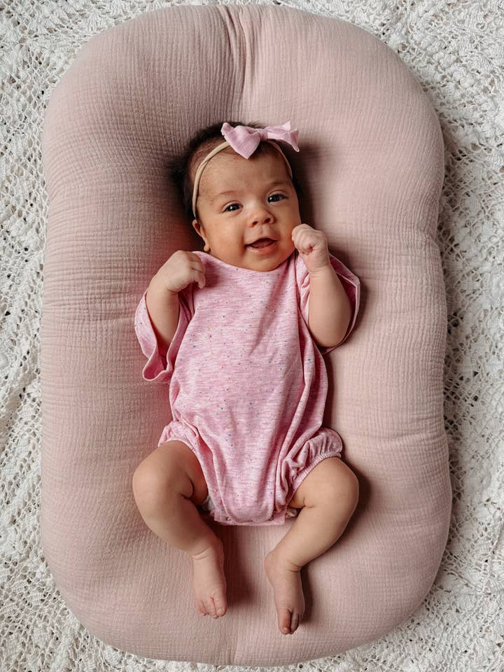 SIIX Collection - Wholesale Bodysuit (Non-Footed) - Baby - Pink Speckle / T-Shirt Bubble