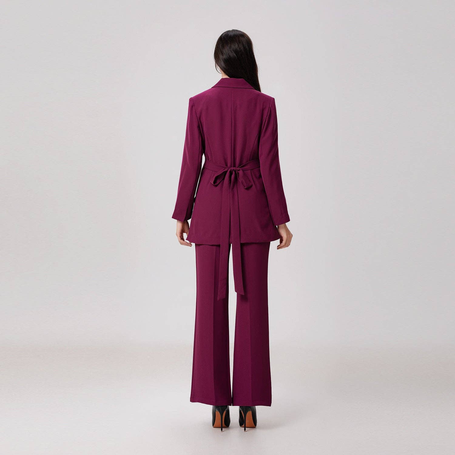 Smart and Joy - Wholesale Blazer - Women's - Long blazer tied at the waist4