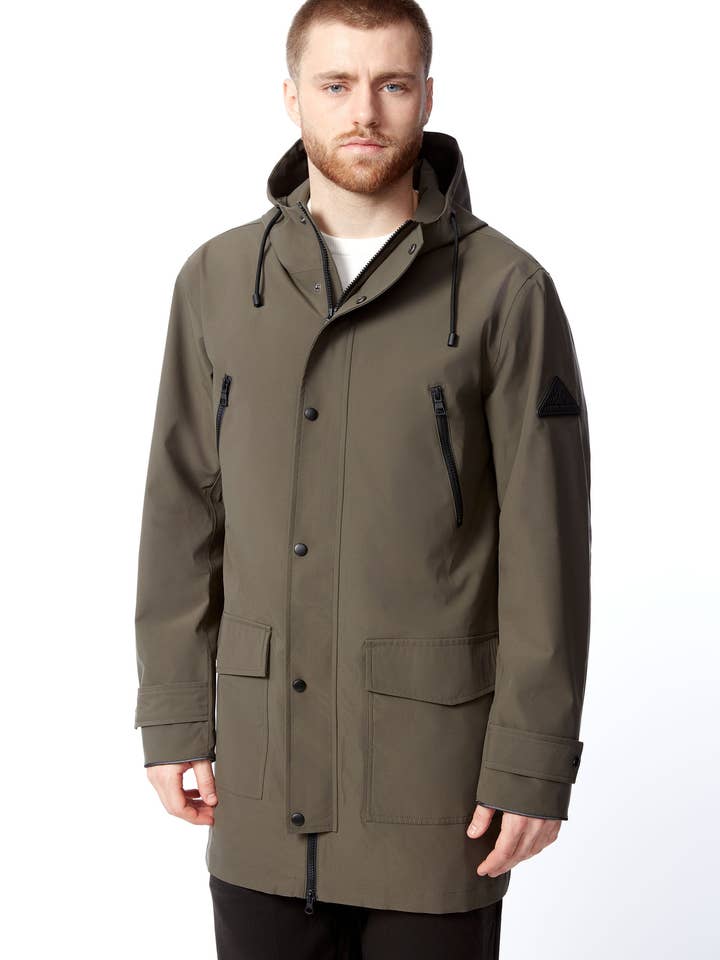 BANKS | IMPERMÉABLE À CORDON POUR HOMMES, OLIVE FONCÉ pour la vente par Alpine North US