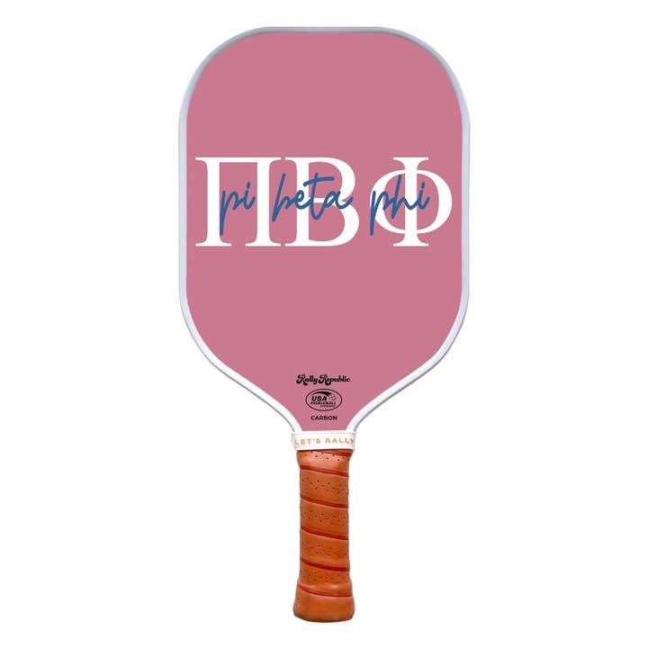 Pickleball Pi Beta Phi Phi rosa chiaro con calligrafia greca (B2B) per la vendita all'ingrosso da parte di Rally Republic