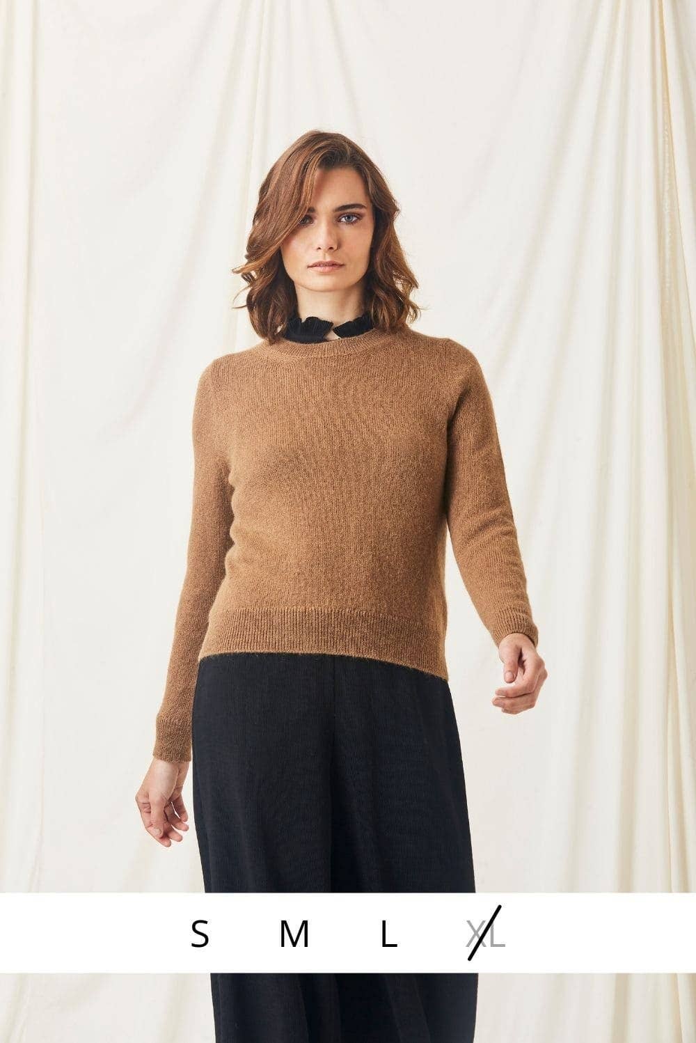 Alpaga Le Monde - Wholesale Knit Sweater - Women's - Nairobi Camel alpaca sweater