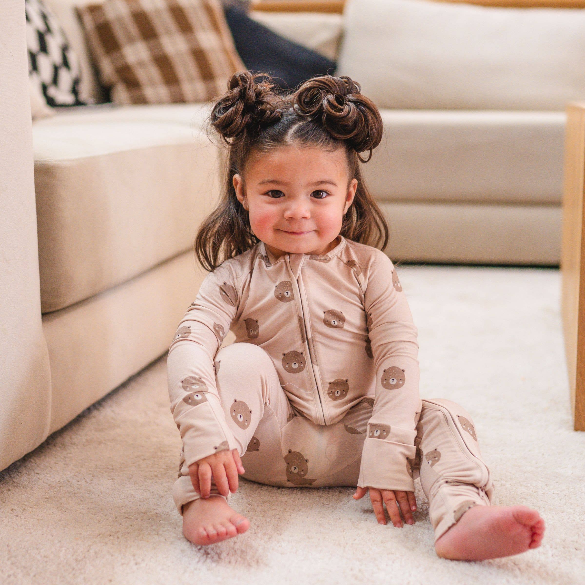 bug + bean kids - Wholesale Jumpsuit - Baby - Bamboo 2-Way Convertible Zip Romper - Teddy | Unisex (0-24m)5