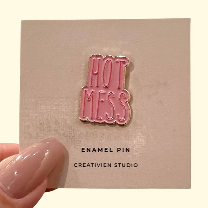 Épingle désordre total pour la vente par Creativien Studio