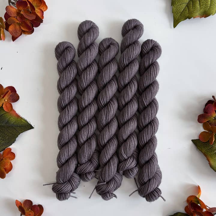 Coates & Co. – Engroshandel Garn – Cottage Sock Garn • 20g Mini Nøde13